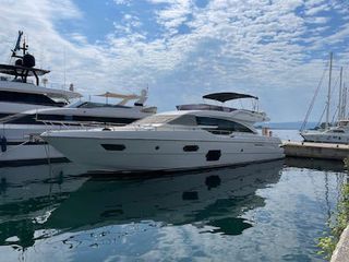 Ferretti 2012 690