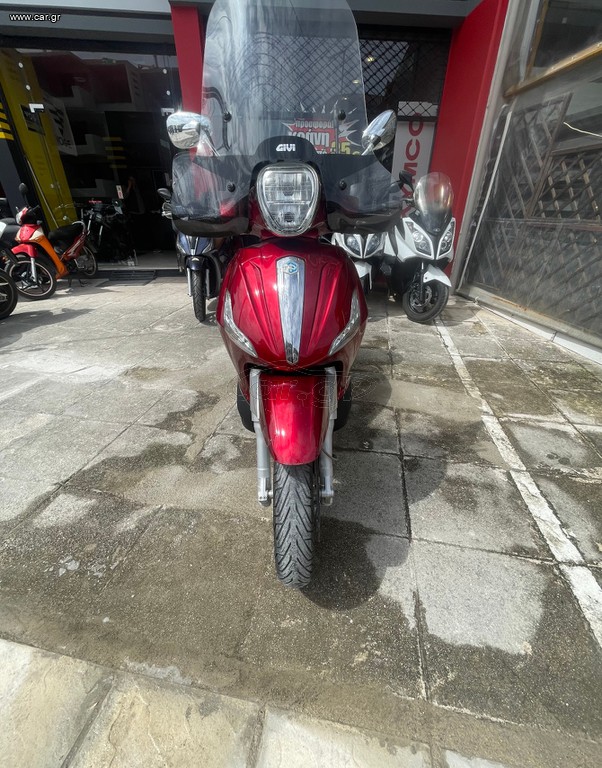Piaggio Beverly 300i 2010 BEVERLY 300