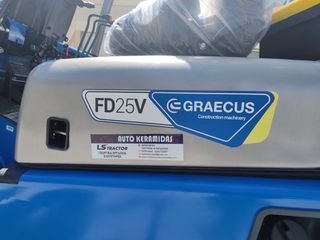 Graecus 2025 Κλάρκ 2.5Τ STAGE V diesel | Duplex 3000mm | υδραυλική πλάγια μετατόπιση | πιρούνια 1220mm-thumb-3