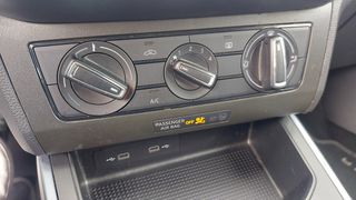 Seat Arona 2020 1600cc DIESEL TDI STYLE  EURO6 ΕΛΛΗΝΙΚΗΣ ΑΝΤΙΠΡΟΣΩΠΕΙΑΣ-thumb-27