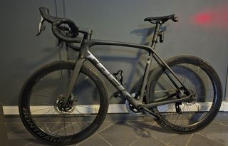 Δρόμου - Κούρσας Trek 2023 EMONDA SLR 9 SRAM