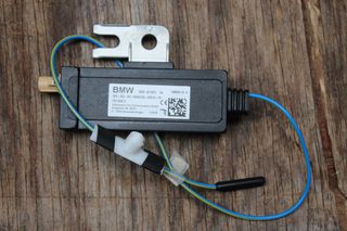 BMW M4 F82 F83 AERIAL ANTENNA AMPLIFIER KAINOURGIO 65209273671