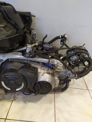 Yamaha T max 560 κινητήρας