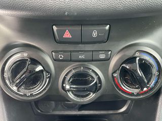 Peugeot 208 2019 1.5 BLUEHDI 100 ACTIVE-thumb-9