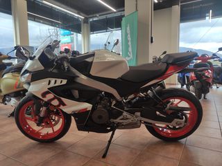 Aprilia RS 457 2026 Opalescent Light !!-thumb-3
