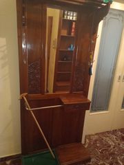 Έπιπλα/ Κρεμάστρες