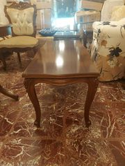 Τραπεζάκια Σαλονιού