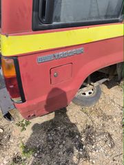 Isuzu trooper 4x4 1988-thumb-1