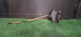 SEAT TOLEDO 99-04 ΗΛΕΚΤΡΟΜΑΓΝΗΤΙΚΗ ΚΛΕΙΔΑΡΙΑ ΠΙΣΩ ΔΕΞΙΑ