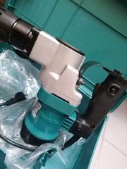 Makita HM0810 Japan 900w 8,5j 5kilo ολοκαίνουριο Ανθεκτικό αχρυσιμοποιητο στο Κουτί του κάθε ελενχος δεκτός πληροφορίες στο τηλέφωνο-thumb-3