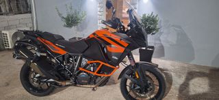 KTM 1290 Super Adventure 2021-thumb-2