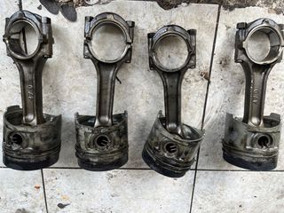πιστόνια έμβολα μπιέλες Mitsubishi L200 Pajero Canter 2.5 4D56