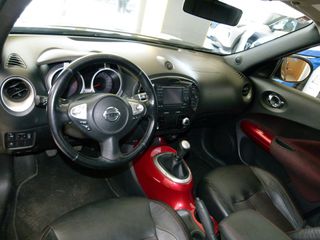 Nissan Juke 2011 TEKNA-thumb-9