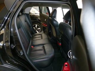 Nissan Juke 2011 TEKNA-thumb-14