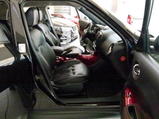 Nissan Juke 2011 TEKNA-thumb-15