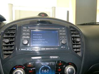 Nissan Juke 2011 TEKNA-thumb-27