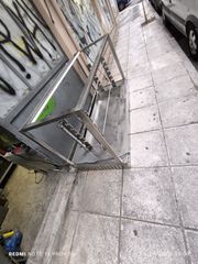 επιτραπέζια Ψησταριά κάρβουνου με τέσσερις ανοξείδωτος σούβλες