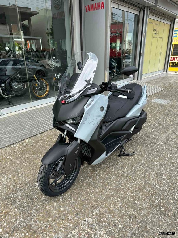 Yamaha XMAX 300 2026 TECH MAX !ΓΡΑΜΜΑΤΙΑ ΔΕΚΤΑ!
