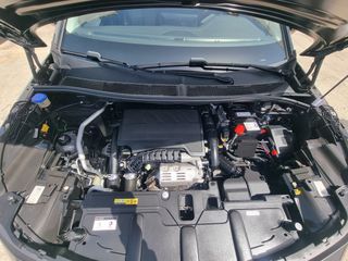 Peugeot 3008 2021 ALLURE-PLUS 1.2 Pure-Tech 130hp Face-Lift-thumb-72