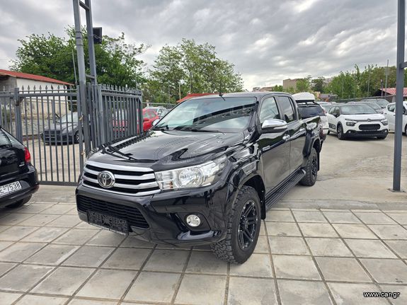 Toyota Hilux 2017 Comfort 4x4!!!!!!!!!!!