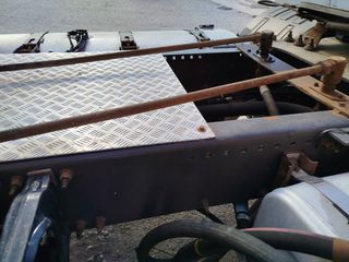 Volvo 2010 FH13 460-thumb-13