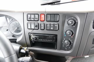 Γερανοί - Φορτηγά Με Γερανό DAF 2014 LF 250 / 4X2 / ΠΑΡΑΔΟΣΗ - 7,30 + HDS HYVA HB 150XE3 / RADIO CONTROL / ROTATOR / MAX ΑΝΥΨΩΤ-thumb-34