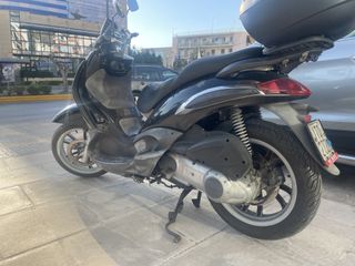 Piaggio Beverly 250 2004 M 28-thumb-4