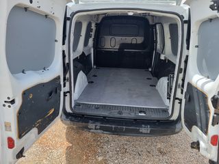 Κλούβα Renault 2017 KANGOO 1500cc 90hp Maxi A/C Euro.6-thumb-9