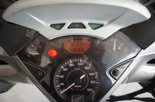 Honda SH 300 2016 HONDA SH 300-thumb-11