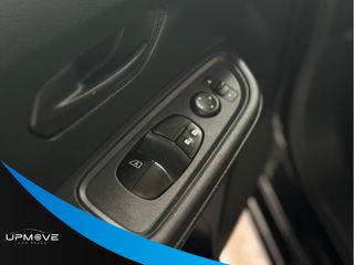 Nissan Micra 2017-thumb-11