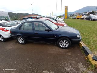 Toyota Corolla 2000