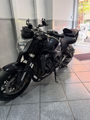 Yamaha FZ1 Naked 2009 Συζητήσιμη