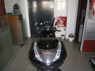 Honda SH 150i 2015-thumb-1