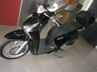 Honda SH 150i 2015-thumb-5