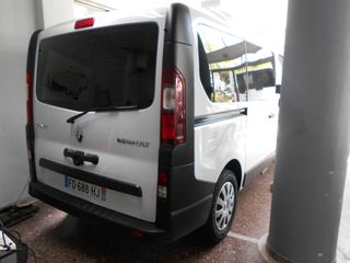 Ασθενοφόρο Renault 2019 TRAFIC-thumb-12