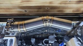 SUZUKI GSX1000-R GSX750-R GSX600-R K7 ΑΓΩΝΙΣΤΙΚΟΣ ΛΑΙΜΟΣ ΕΞΑΤΜΙΣΗ ΜΕΣΑΙΟ ΙΝΟΧ MotorDMS Racing.