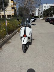 Piaggio Vespa GTS 300 2023 Gts 300 supersport