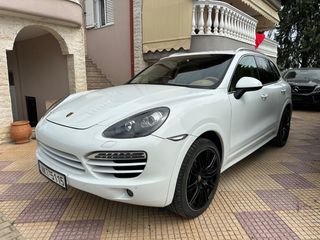 Porsche Cayenne 2012 3.0 GTS*SportPaket* PANORAMA-thumb-2