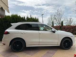 Porsche Cayenne 2012 3.0 GTS*SportPaket* PANORAMA-thumb-7