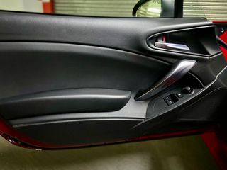 Fiat 124 Spider 2016 Limited Edition No120-thumb-36