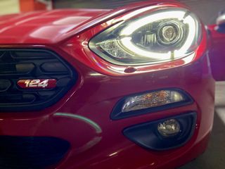 Fiat 124 Spider 2016 Limited Edition No120-thumb-40
