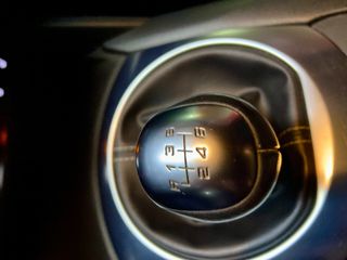 Fiat 124 Spider 2016 Limited Edition No120-thumb-35