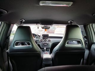Mercedes-Benz A 180 2014-thumb-2