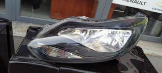 Φανάρι Εμπρός Δεξιά --FORD FOCUS MK3 --(MONT--11-15)