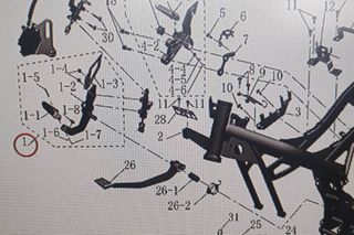 Γνήσια Βάση Μαρσπιέ Κομπλέ Δεξί Οδηγού Malaguti Spectre GP 125