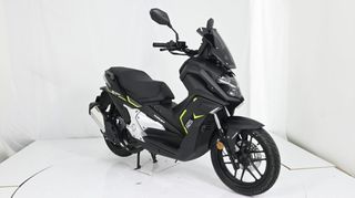 Thrust ADVX 125 2025