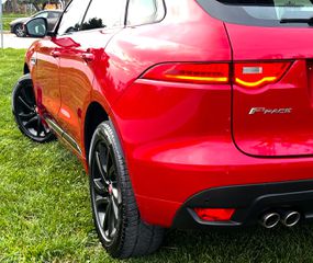Jaguar F-Pace 2017 R-SPORT PANORAMA NAVI CAMERA FULL EXTRA-thumb-23
