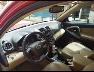 Toyota RAV 4 2010 LUXURY LEATHER FULL EXTRA!-thumb-3