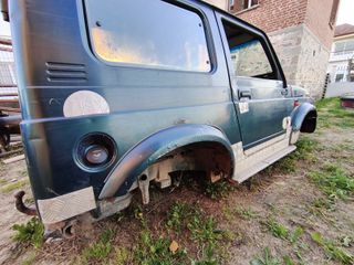 Suzuki Samurai SJ413 Καμπινα