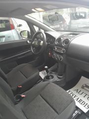 Mitsubishi Colt 2011 .-thumb-9